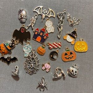 Mystery grab 16 charms & 3 cords 🎃 necklaces & stickers gift bulk party favors